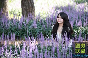 21张娇小美女薰衣草写真RAW原片