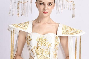 103张时装模特华丽服饰棚拍RAW原图NEF原片